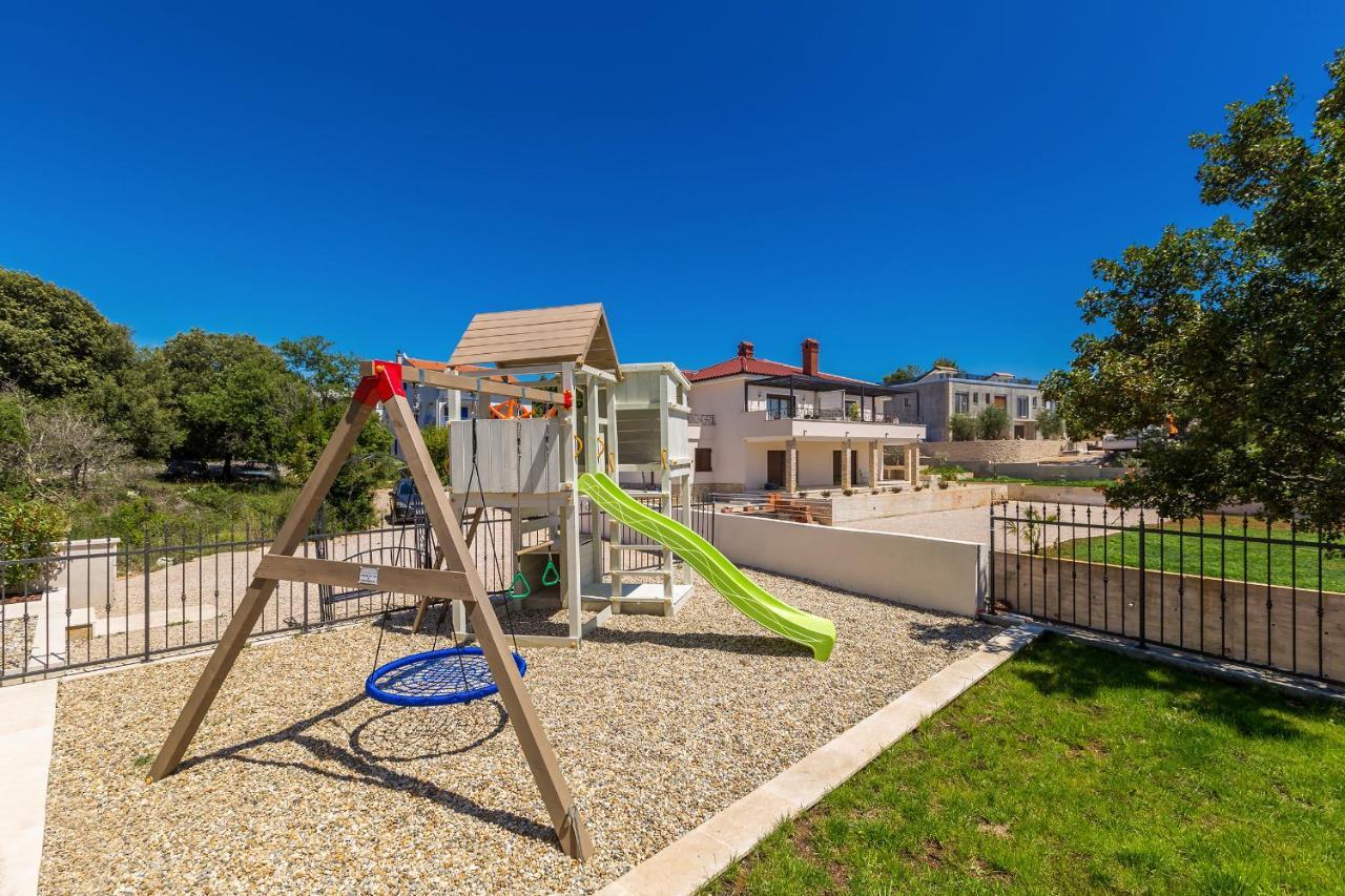 Holiday House Chiara Vrh  Экстерьер фото