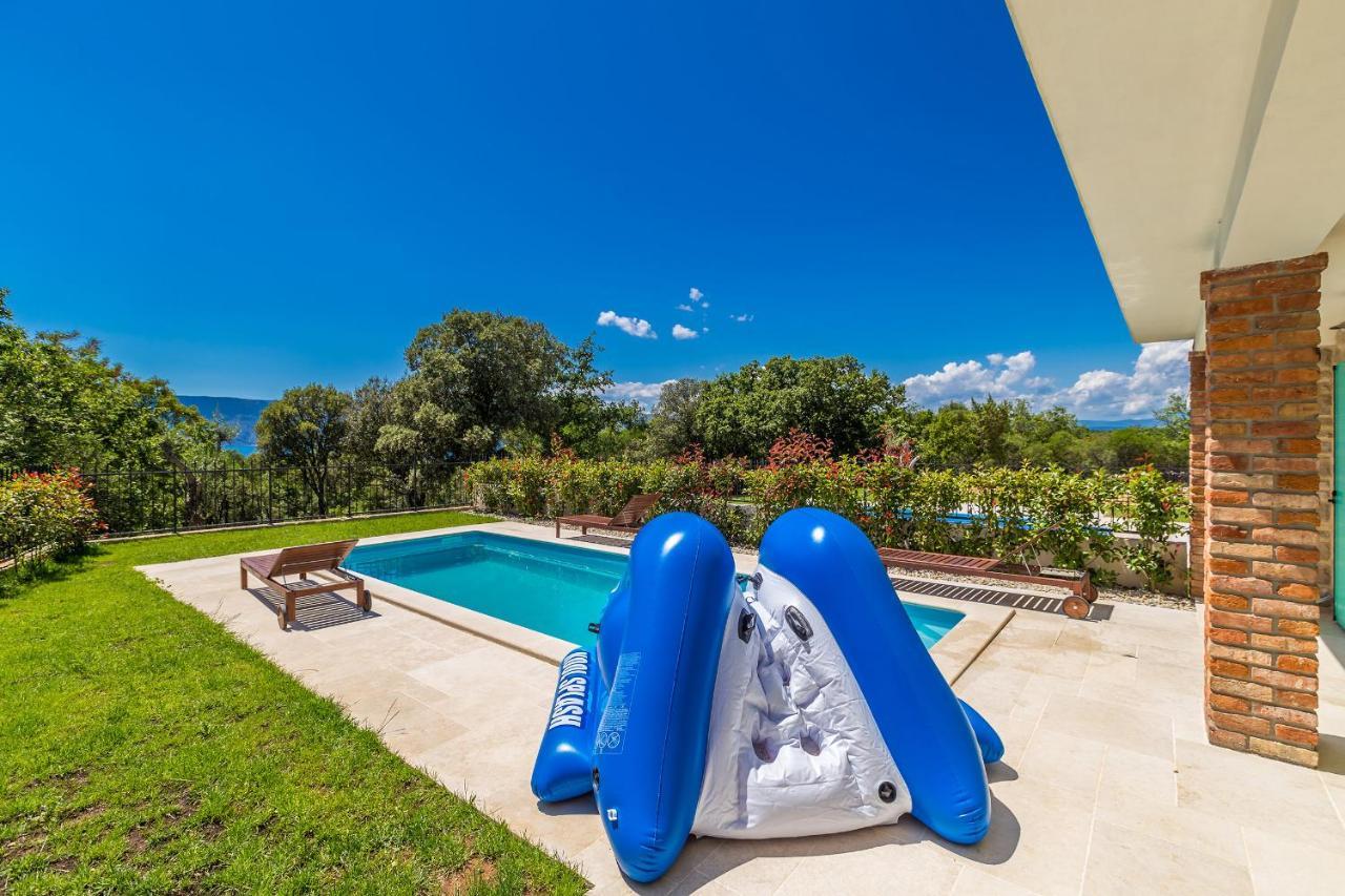 Holiday House Chiara Vrh  Экстерьер фото