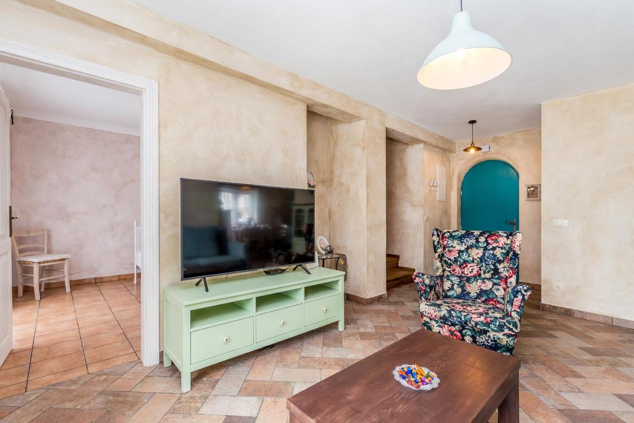 Holiday House Chiara Vrh  Экстерьер фото