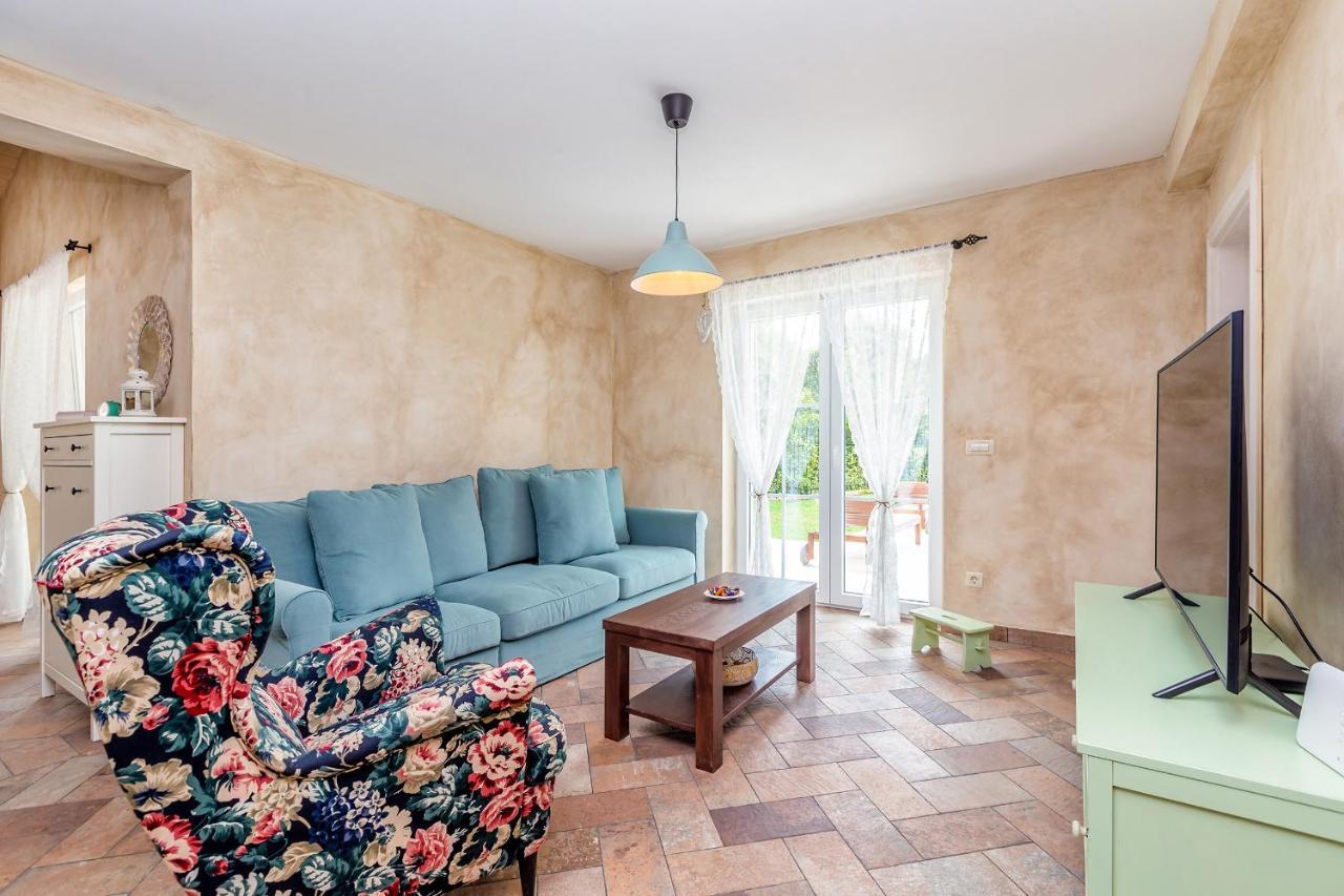 Holiday House Chiara Vrh  Экстерьер фото