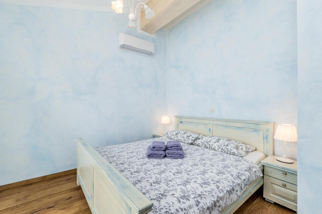 Holiday House Chiara Vrh  Экстерьер фото